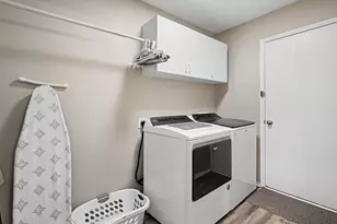 637 Oak View Ct, Azle, TX 76020 - Photo 19