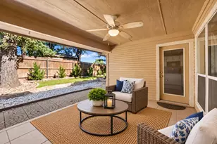 905 Forest Hollow Dr, Hurst, TX 76053 - Photo 13