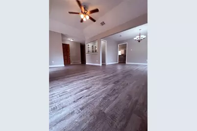 2612 S Meadow Drive, Fort Worth, TX 76133 - Photo 13