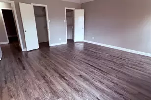 2612 S Meadow Dr, Fort Worth, TX 76133 - Photo 19