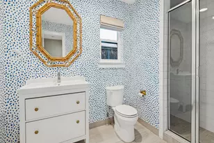 9049 Maguires Bridge Dr, Dallas, TX 75231 - Photo 11