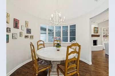 9049 Maguires Bridge Drive, Dallas, TX 75231 - Photo 9