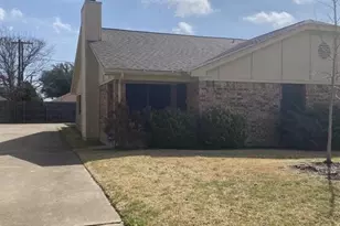 5730 Cancun Dr, North Richland Hills, TX 76180 - Photo 1