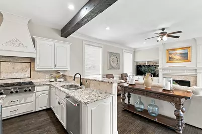 5909 Highland Hills Lane, Colleyville, TX 76034 - Photo 11