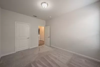 300 Oakbluff Drive, Denton, TX 76210 - Photo 27
