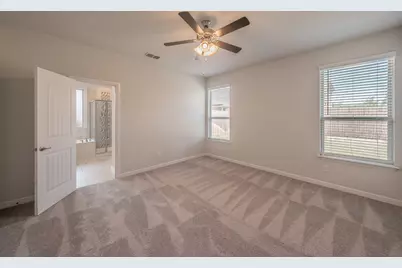 300 Oakbluff Drive, Denton, TX 76210 - Photo 15