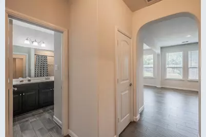 300 Oakbluff Drive, Denton, TX 76210 - Photo 23