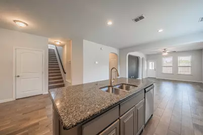 300 Oakbluff Drive, Denton, TX 76210 - Photo 9