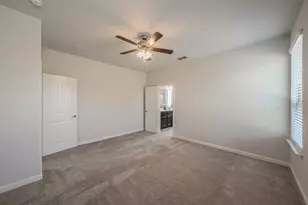300 Oakbluff Dr, Denton, TX 76210 - Photo 17