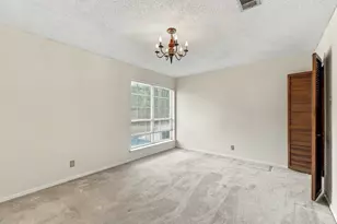 7259 Yolanda Dr, Fort Worth, TX 76112 - Photo 5