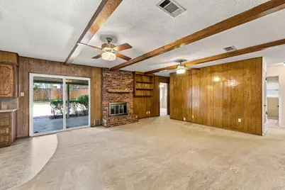 7259 Yolanda Drive, Fort Worth, TX 76112 - Photo 9