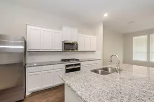 701 Brody Trl, Weatherford, TX 76008 - Photo 5