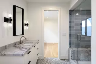 4049 Hawthorne Ave, Dallas, TX 75219 - Photo 21