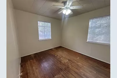 4116 Lisbon Street, Fort Worth, TX 76107 - Photo 9