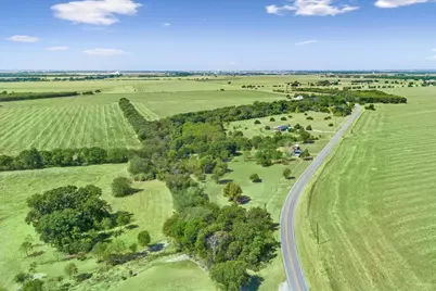4246 Old Caufield Ranch Road, McGregor, TX 76657 - Photo 27