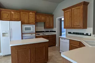 310 Chisholm Trail, Argyle, TX 76226 - Photo 5