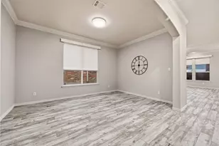 307 Park Haven Blvd, Euless, TX 76039 - Photo 9