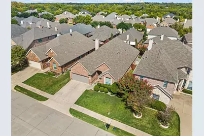 307 Park Haven Boulevard, Euless, TX 76039 - Photo 33