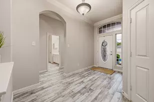 307 Park Haven Blvd, Euless, TX 76039 - Photo 7