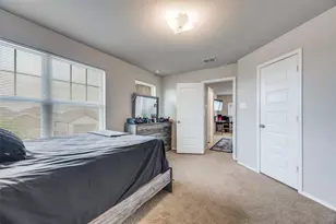 926 Hurstwood Dr, Van Alstyne, TX 75495 - Photo 13
