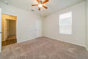713 Jonius Creek Dr, Little Elm, TX 75068 - Photo 9