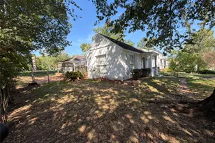 1113 S Sylvan Ave, Palestine, TX 75801 - Photo 5