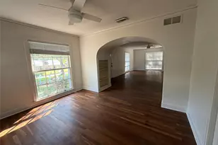 1113 S Sylvan Ave, Palestine, TX 75801 - Photo 11