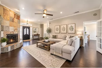 865 Kingwood Court, Highland Village, TX 75077 - Photo 3