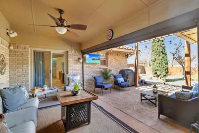 1111 Berkshire Court, Trophy Club, TX 76262 - Photo 33