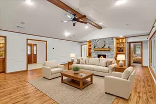 1111 Berkshire Ct, Trophy Club, TX 76262 - Photo 7
