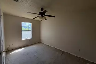 800 Maple St, Howe, TX 75459 - Photo 9