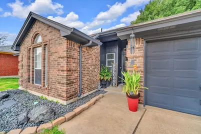 6608 Stetter Drive, Arlington, TX 76001 - Photo 3