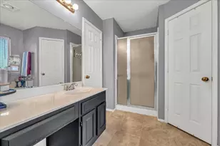 6608 Stetter Dr, Arlington, TX 76001 - Photo 13