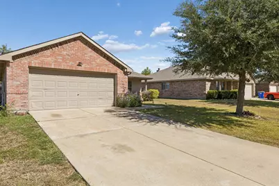 3118 Rosslynn Court, Seagoville, TX 75159 - Photo 3