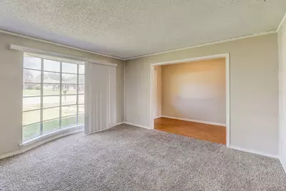 1021 Shadywood Lane, DeSoto, TX 75115 - Photo 11