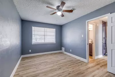 451 Wilshire Avenue, Azle, TX 76020 - Photo 11