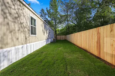 517 Main Street, Bridgeport, TX 76426 - Photo 27
