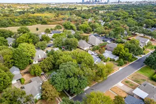720 Northwood Rd, Fort Worth, TX 76107 - Photo 5