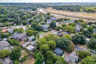 720 Northwood Rd, Fort Worth, TX 76107 - Photo 7