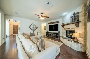8516 Markham Dr, Frisco, TX 75035 - Photo 11