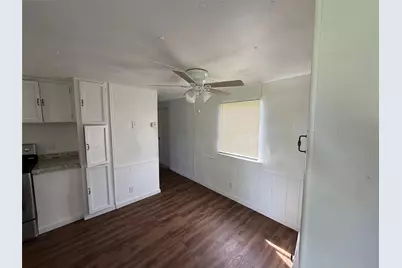 3277 Hidalgo #D, Waxahachie, TX 75167 - Photo 11