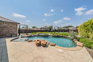 2748 Club Ridge Dr, Lewisville, TX 75067 - Photo 33