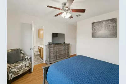 5714 Firethorn Drive, Dallas, TX 75249 - Photo 13