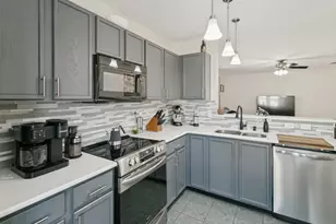 5714 Firethorn Dr, Dallas, TX 75249 - Photo 11