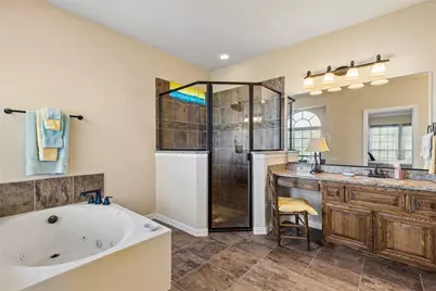 305 Fountain Creek Court, Ovilla, TX 75154 - Photo 11