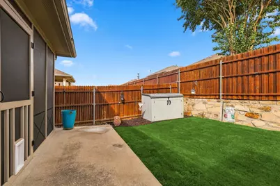 1629 Falconet Court, Carrollton, TX 75010 - Photo 31