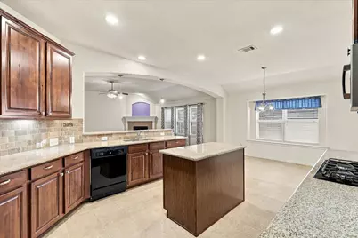 1629 Falconet Court, Carrollton, TX 75010 - Photo 15