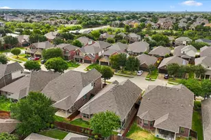 1629 Falconet Ct, Carrollton, TX 75010 - Photo 37