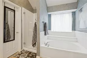1374 Forest Creek Dr, Lewisville, TX 75067 - Photo 19