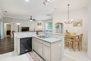 1374 Forest Creek Dr, Lewisville, TX 75067 - Photo 11